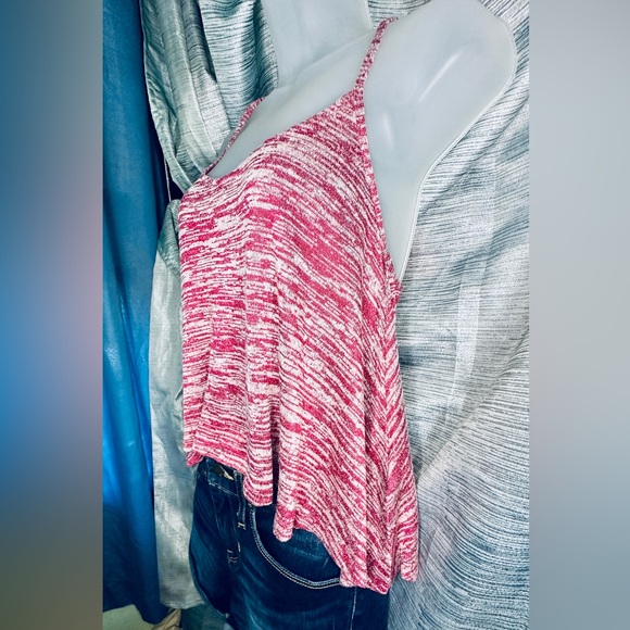 Hollister Knit Racerback Tank Pink / Red Flowy Crop Top Camisole Shirt ~ Medium - Picture 7 of 9